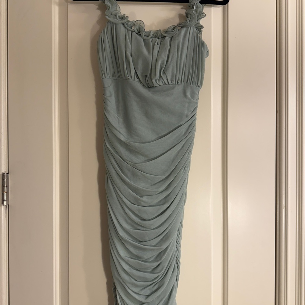 Hello Molly Elegant Ruffled Women's Midi Dress in Sage Green
